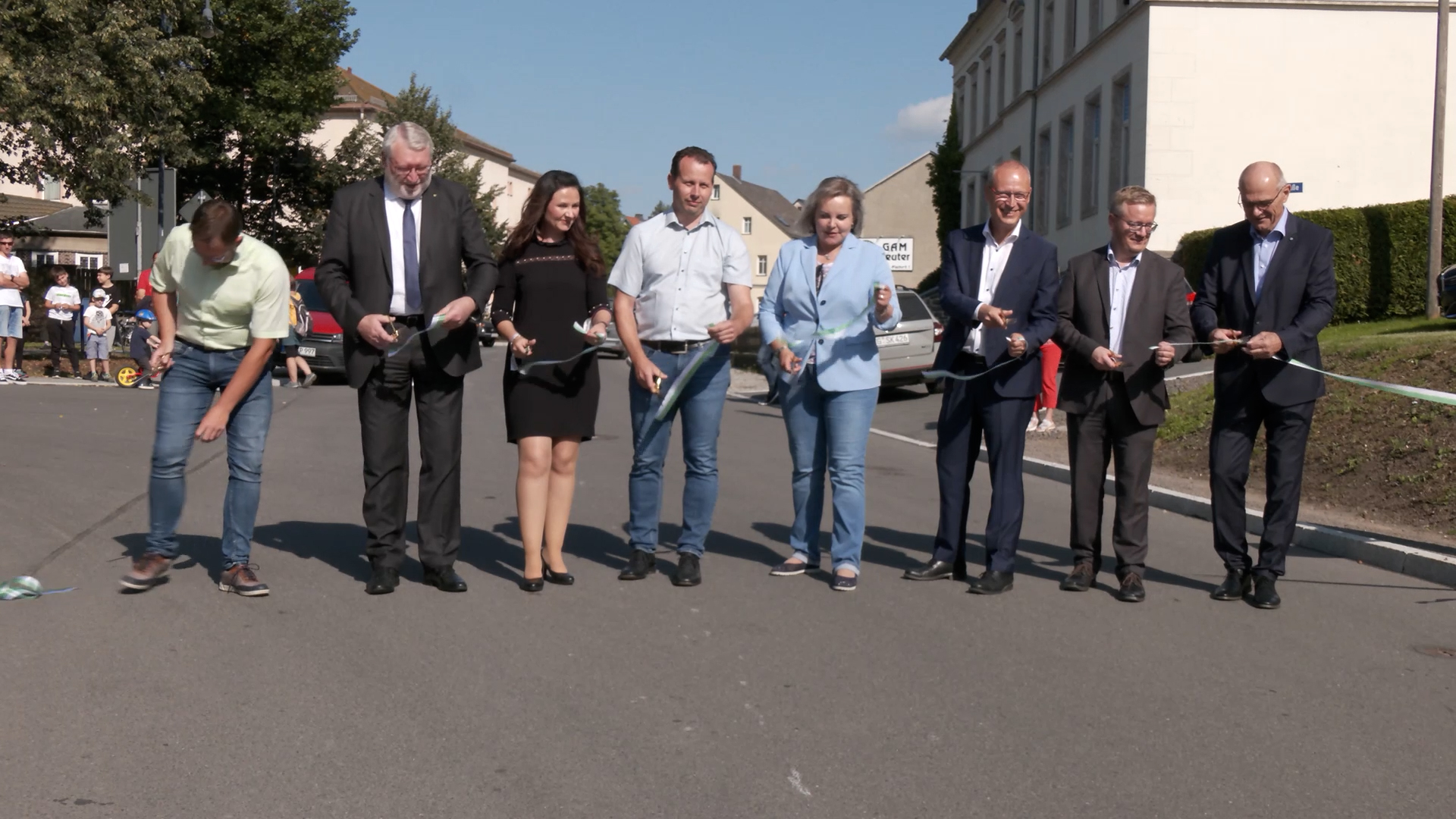 MEgional am 10. September 2021 mit der Verkehrsfreigabe in Leubsdorf