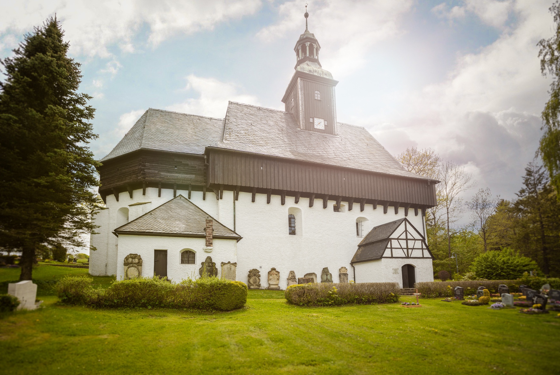 MEF-Fernseh-Gottesdienst am 13. Juni 2021 aus der Wehrkirche in Lauterbach